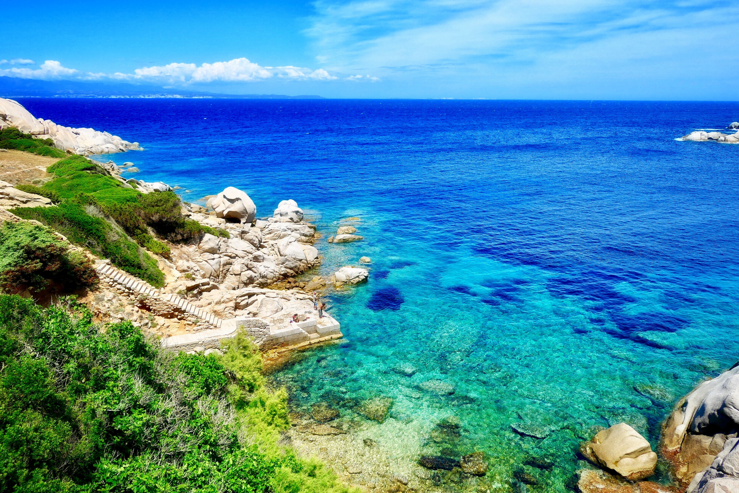  Ce n'est pas pour rien que la Sardaigne est surnommée les Caraïbes de l'Europe : l'eau y est cristalline et le paysage époustouflant. 