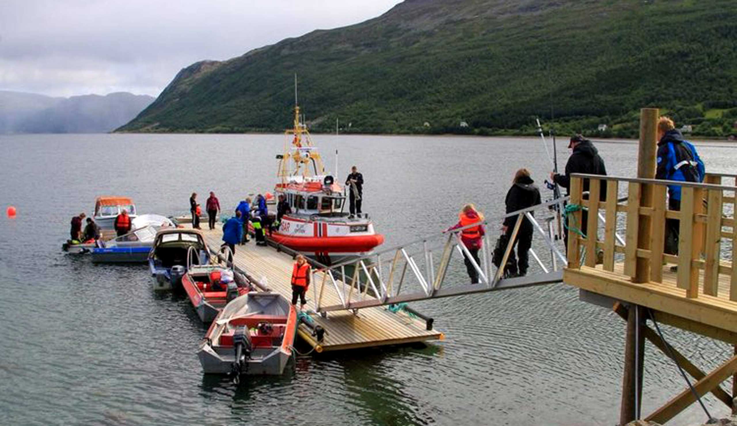 Altafjord Campingissa voi vuokrata erilaisia veneitä. Copyright: Altafjord Camping