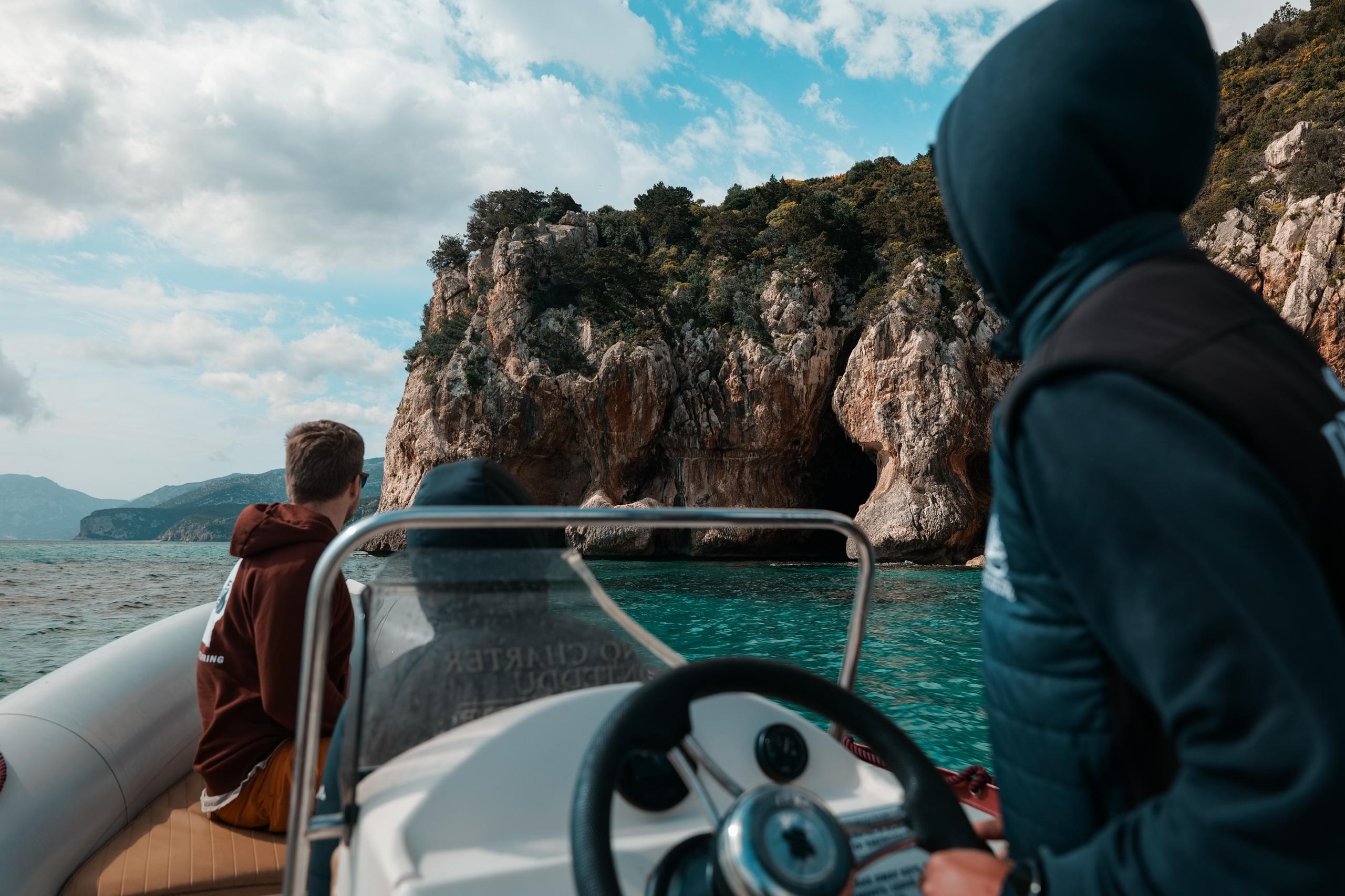 Ein Highlight der Sardinien-Reise: Die Bootsfahrt ab Cala Gonone.