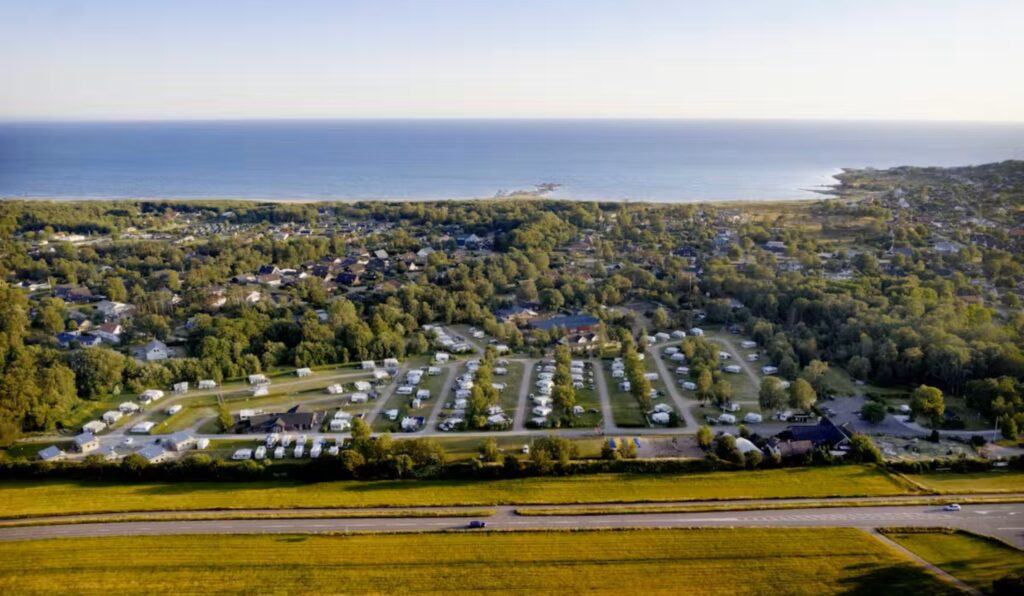 Haverdals Camping har en utmerket beliggenhet ved kysten. Copyright: Pincamp.de