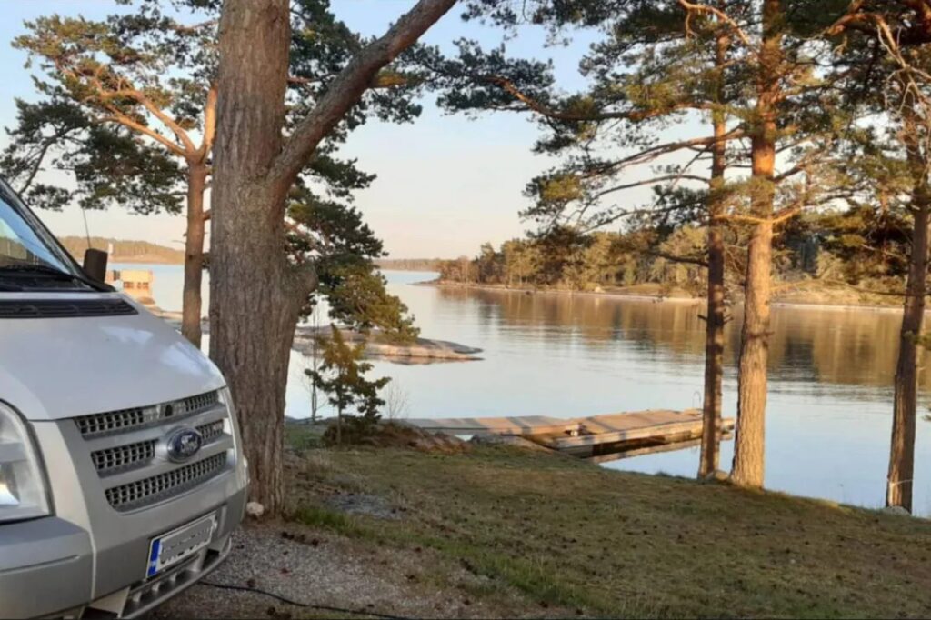 Smuk udsigt på Kittuis Camping ved det finske skærgårdshav. Copyright: Camping Kittuis
