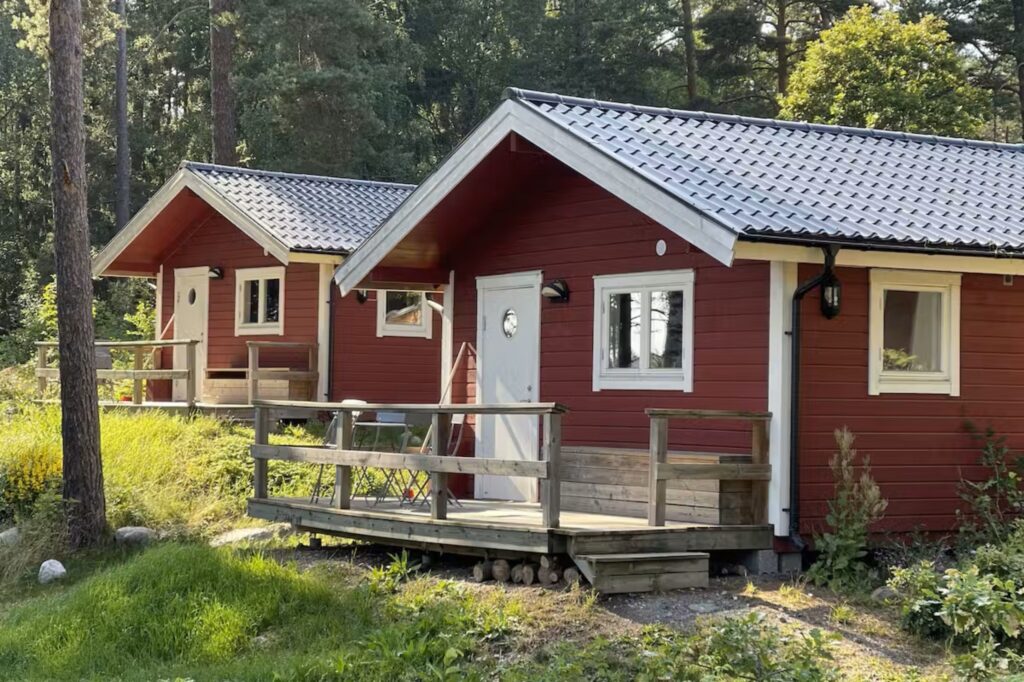 På Vaxholms Camping kan du også bo i en hytte. Copyright: Pincamp.de
