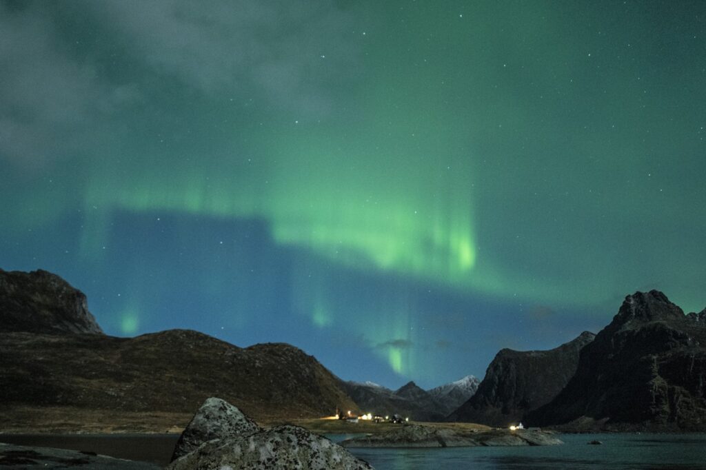Seeing the northern lights in Lofoten is a truly magical experience. Copyright: Pixabay
