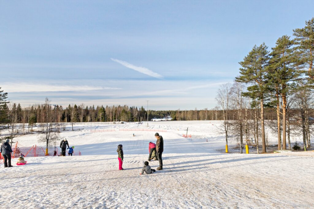 Schlitten beim First Camp Ånnaboda - Örebro. Copyright: First Camp